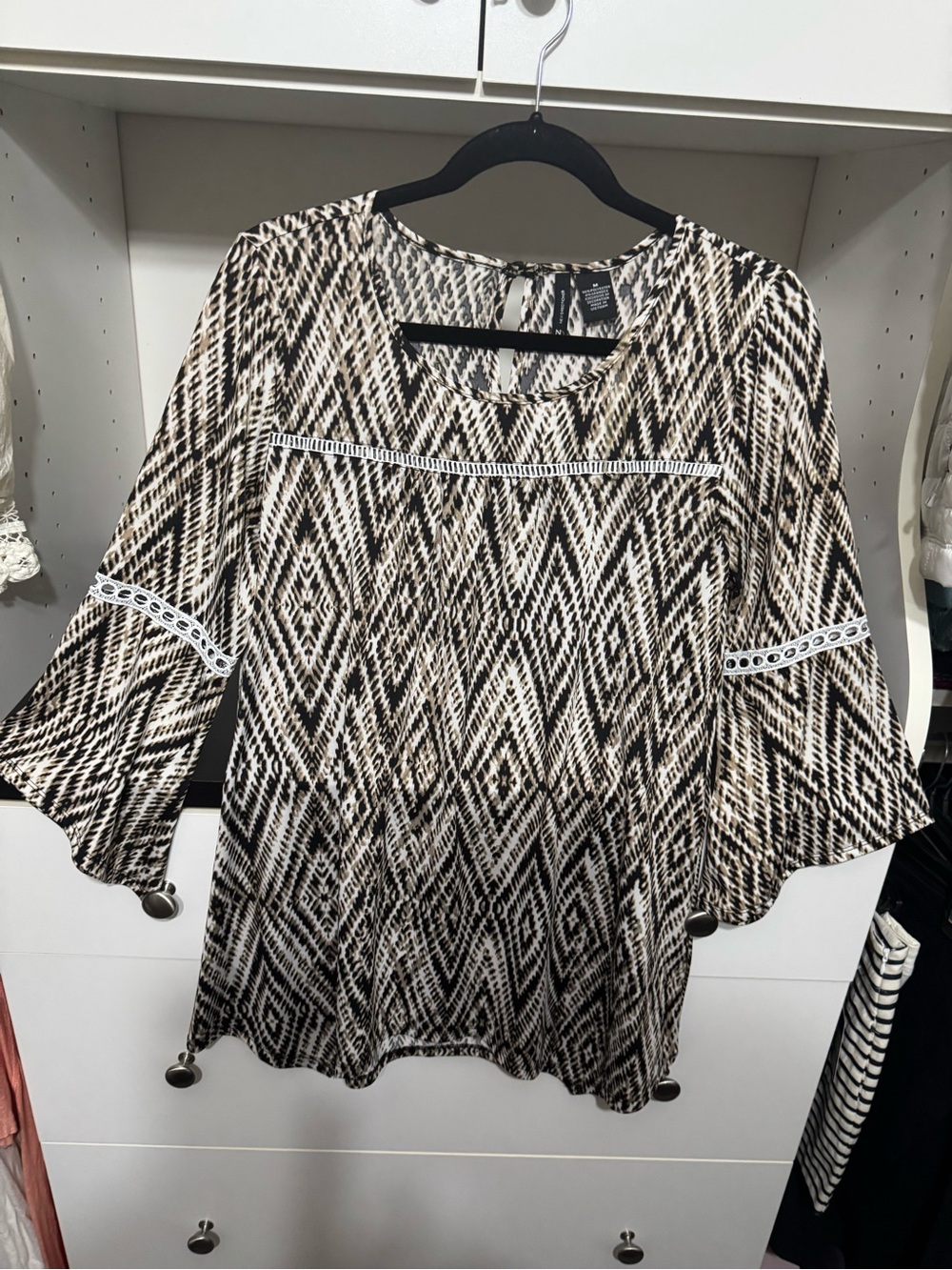 new directions Black and Cream Geometric Bell-Sleeve Top